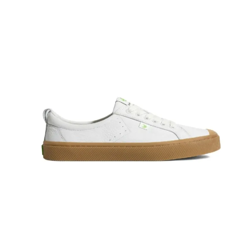 Cariuma Oca Low Leather